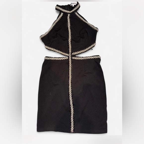 Black Backless Halter Bodycon Dress - Picture 1 of 4